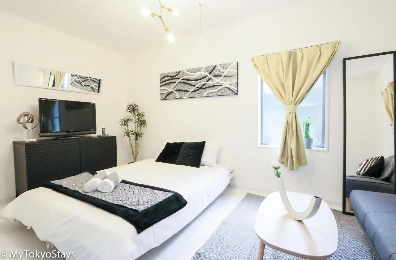 New! Downtown Shibuya Prime Unit, Perfect Location Apartment Tokyo Japan