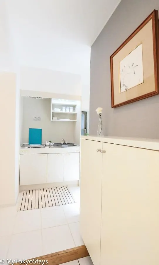 New! Downtown Shibuya Prime Unit, Perfect Location Apartment Tokyo