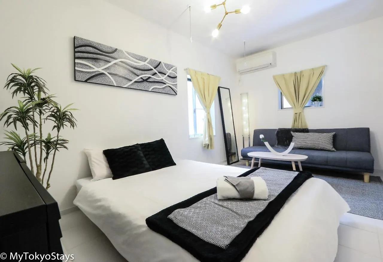 New! Downtown Shibuya Prime Unit, Perfect Location Apartment Tokyo